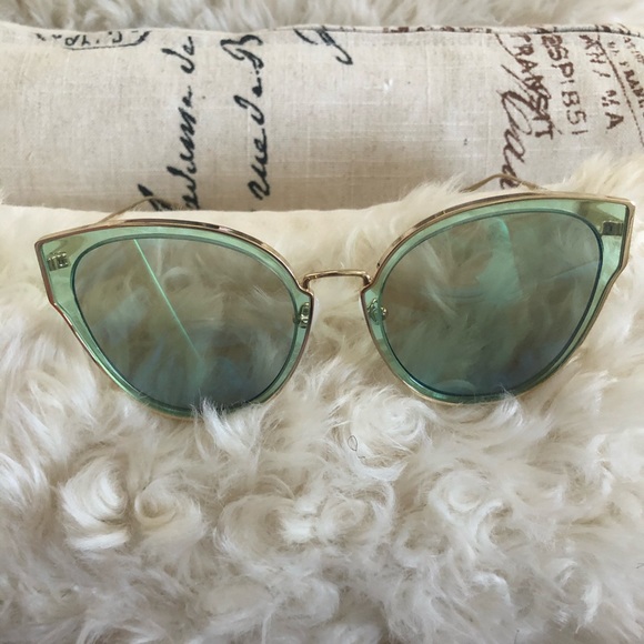 Accessories - For Arts Sake—Alice Green Sunglasses